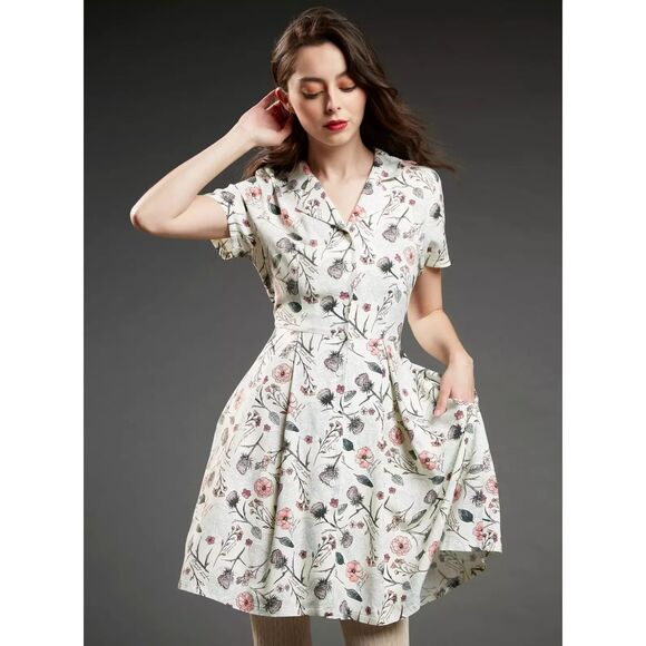 NWT Hot Topic Outlander Floral Button-Front Dress size 18/20 - Picture 5 of 13